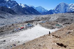 07 Gorak Shep From Begin Of Trail To Kala Pattar With Pokalde, Kangtega, Thamserku, Taweche Taboche